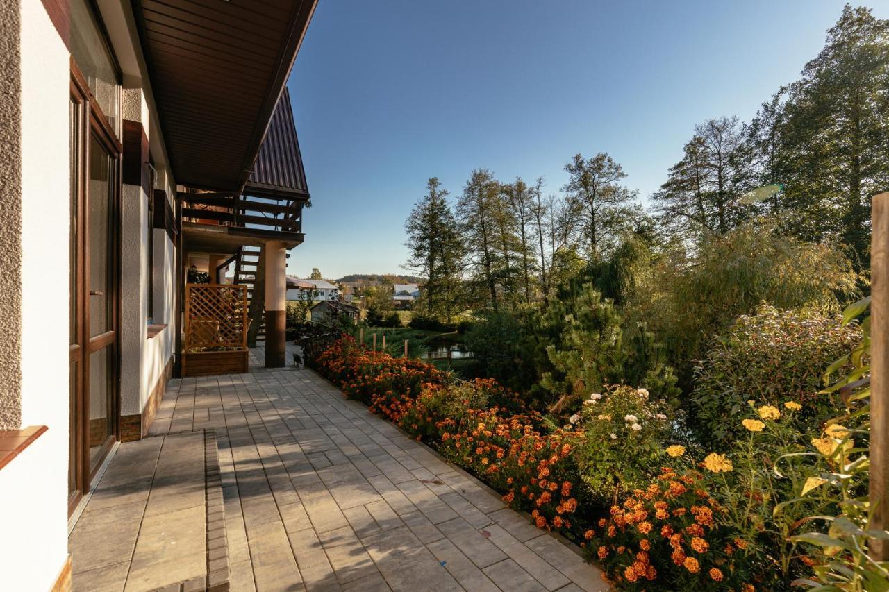Wypoczynek U Piotra Villa Susiec Exteriör bild