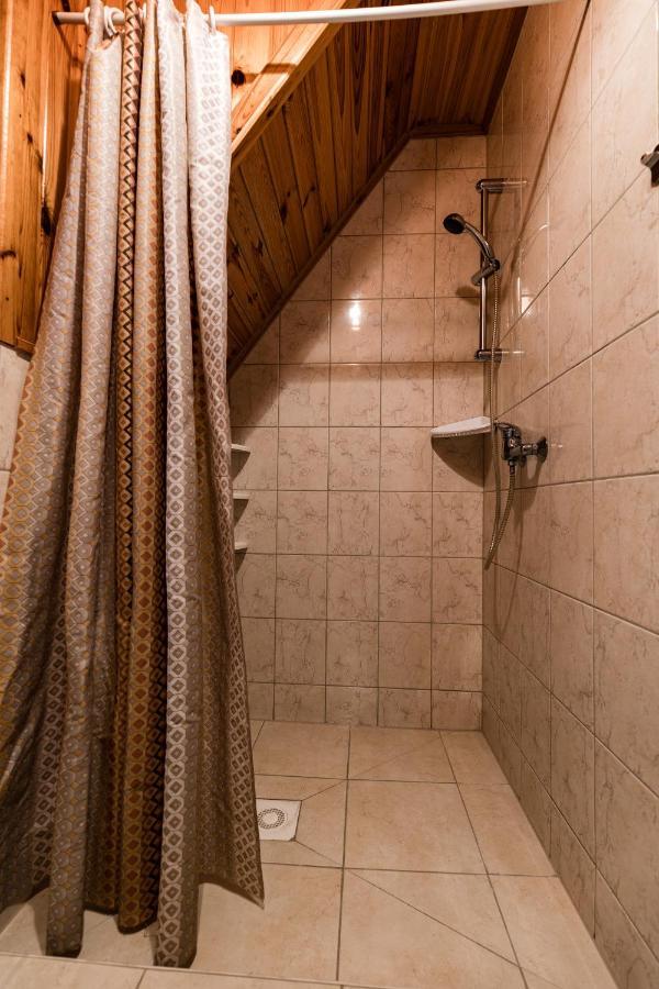 Wypoczynek U Piotra Villa Susiec Exteriör bild